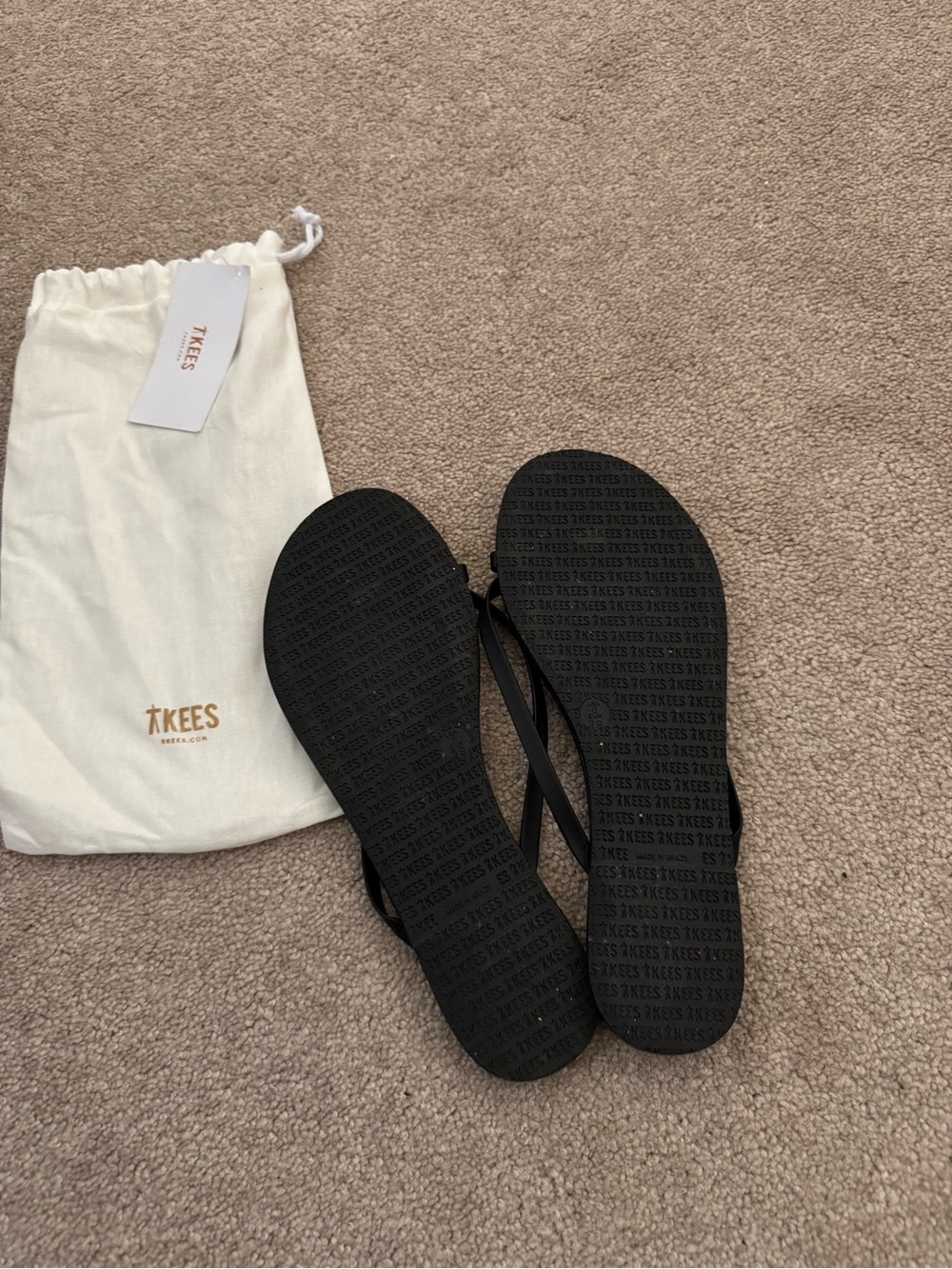 TKEES Women's Riley Flip Flops in Black (Sable) - Picture 7 of 7